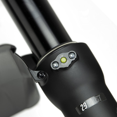 FORK DVO ONYX DC 29 203MM TRAVEL BOOST 20MM BLACK