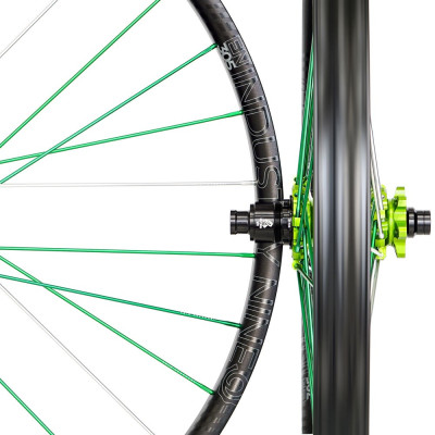 INDUSTRY NINE 29″ENDURO 305 V3 32H 1850g Vypletené kolesá