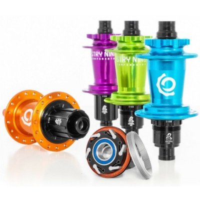 INDUSTRY NINE HYDRA CLASSIC BOOST 6B FRONT Predný náboj