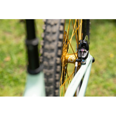 INDUSTRY NINE Hydra2 Trail Carbon Spoked Wheels