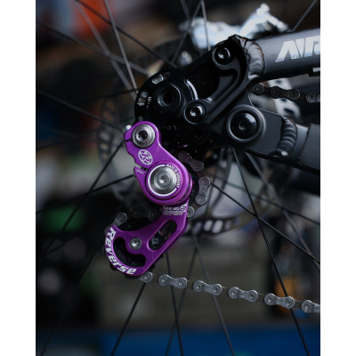 REVERSE Colab Expert Chain Tensioner Purple Singlespeed tensioner