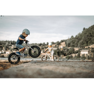 EARLY RIDER SEEKER 14 Detský bicykel VIOLET HAZE