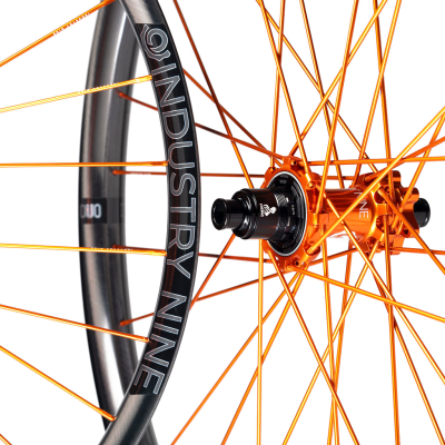 INDUSTRY NINE Hydra2 Enduro Carbon Spoked Wheels