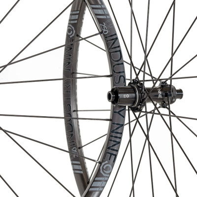 INDUSTRY NINE Solix G UL250c Spoked Wheels