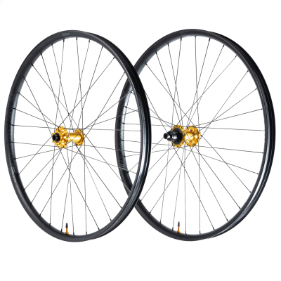 INDUSTRY NINE Hydra2 Enduro S Spoked Wheels