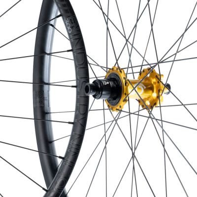 INDUSTRY NINE Hydra2 Enduro S Vypletené kolesá