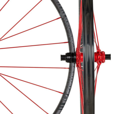 INDUSTRY NINE Solix XC Spoked Wheels
