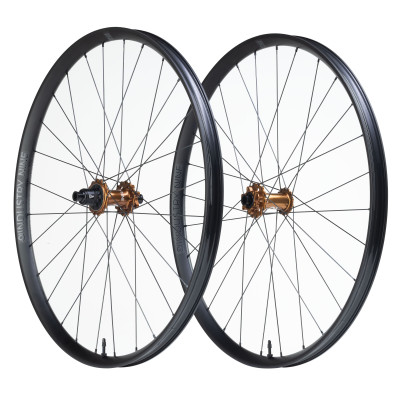 INDUSTRY NINE Hydra2 TRAIL-S HBW Spoked Wheels