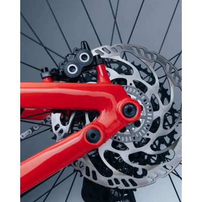 STEPPENWOLF Tundra 9.0 Avinox racing red gloss