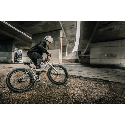 EARLY RIDER BELTER 24 Children's Bike BRUSHED ALUMINUM 2026